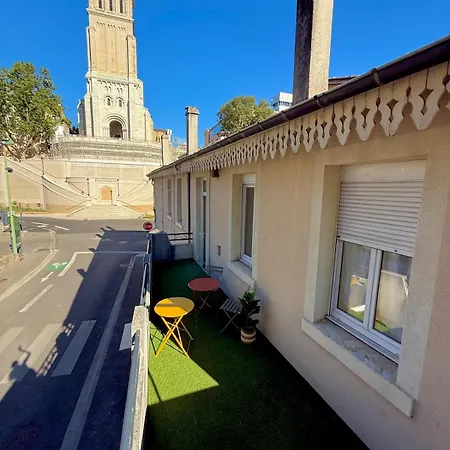 La Terrasse De - 3 Bedrooms - Air Conditioned *